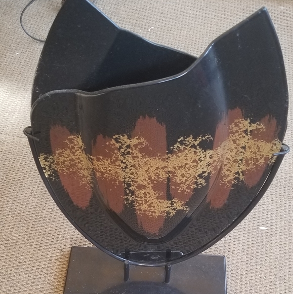 Beautiful home decor - Picture 1 of 3